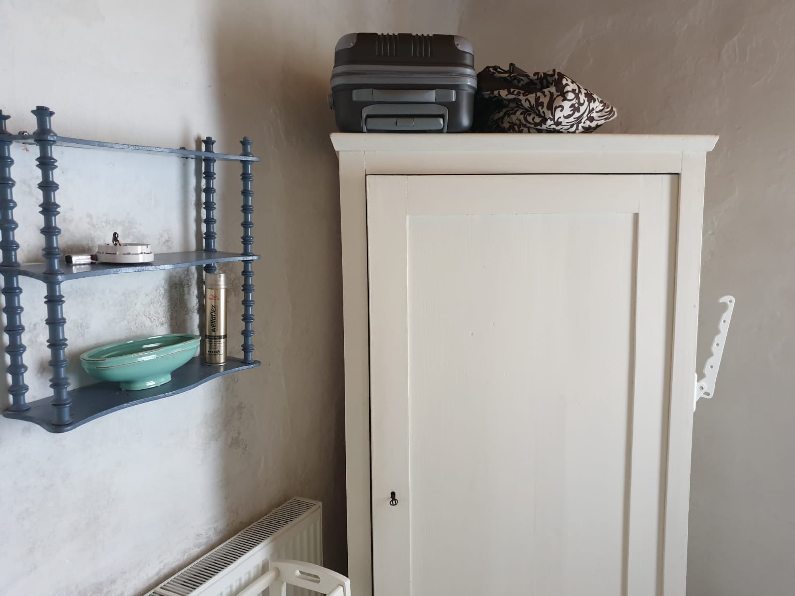 Weißes Schlafzimmer